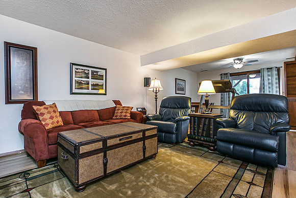850 KELLY LN032