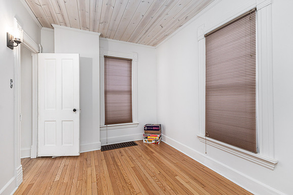 616 ELK ST 013