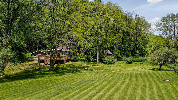 502 S APPLE RIVER RD D-8