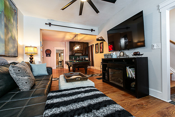 447 SUMMIT007