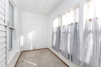 616 ELK ST 020