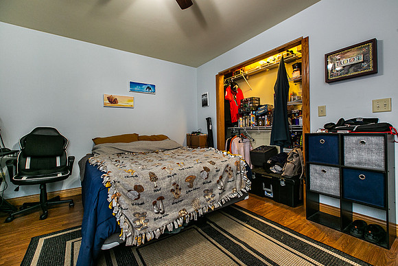 601 7TH AVE SW048