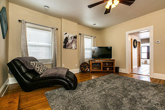 439 SUMMIT008