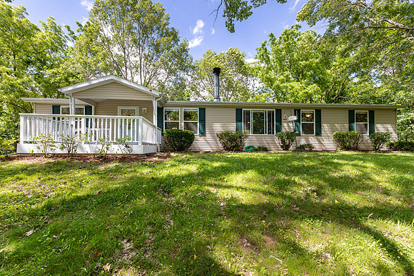 3881 SANDY HOOK RD001