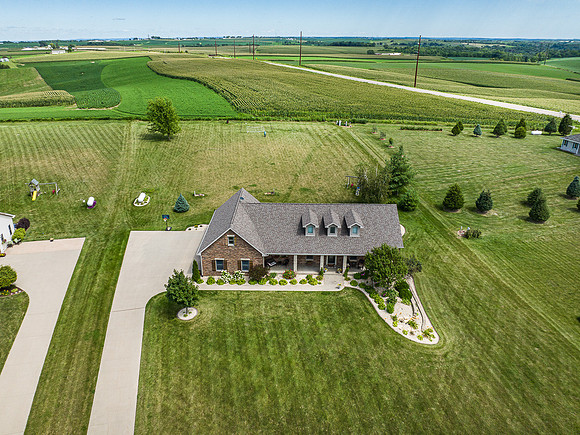 7448 PRAIRIE VIEW LN061