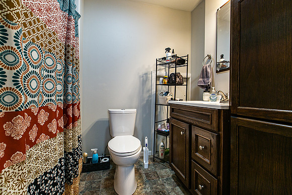335 KLINGENBERG TERRACE022