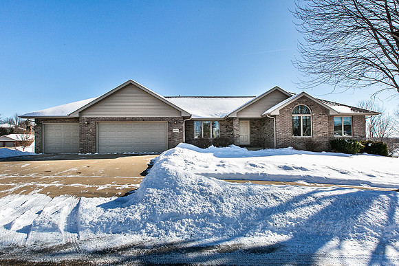 2416 WHEATLAND DR001