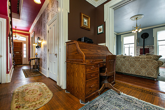 1245 HIGHLAND PL016