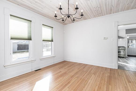 616 ELK ST 008