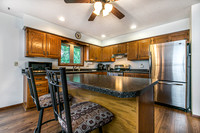850 KELLY LN009