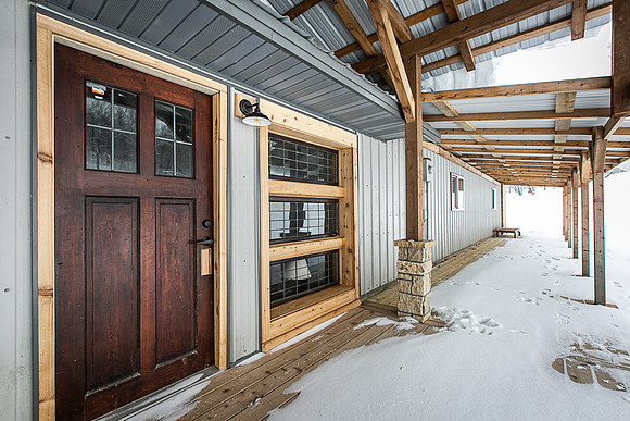 THE LODGE WEB006