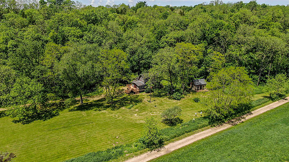 502 S APPLE RIVER RD D-2