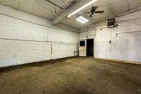 315 N MAIN011