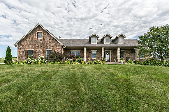 7448 PRAIRIE VIEW LN001