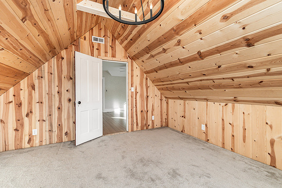 616 ELK ST 031