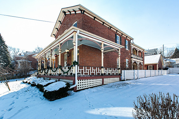 1245 HIGHLAND PL058