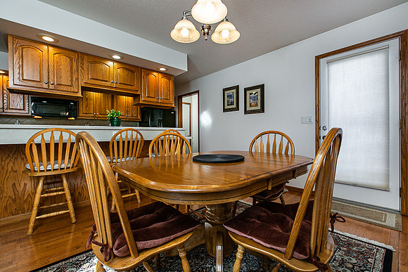 2416 WHEATLAND DR010
