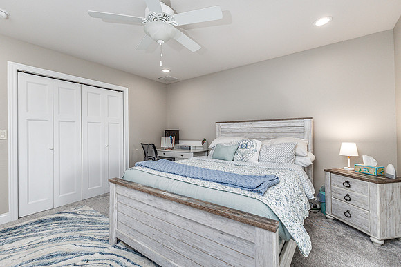 12146 WHISPERING MEADOWS036
