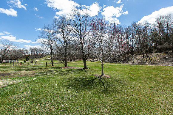 601 7TH AVE SW058