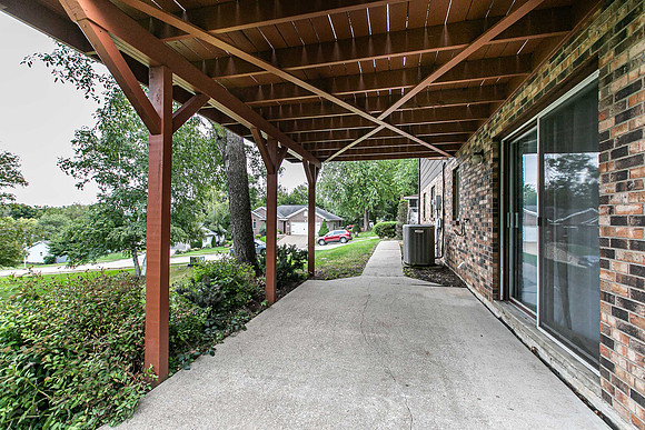 850 KELLY LN041