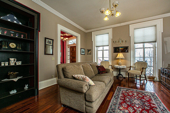 1245 HIGHLAND PL006