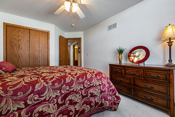 2416 WHEATLAND DR031