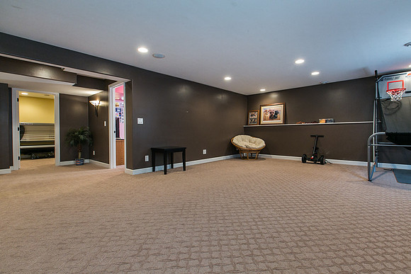 2266 JILL DR021