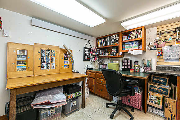 4757 N HAMMER RD050