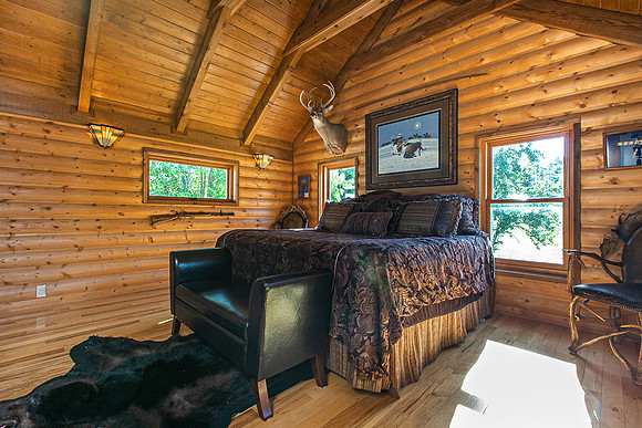 4757 N HAMMER RD034